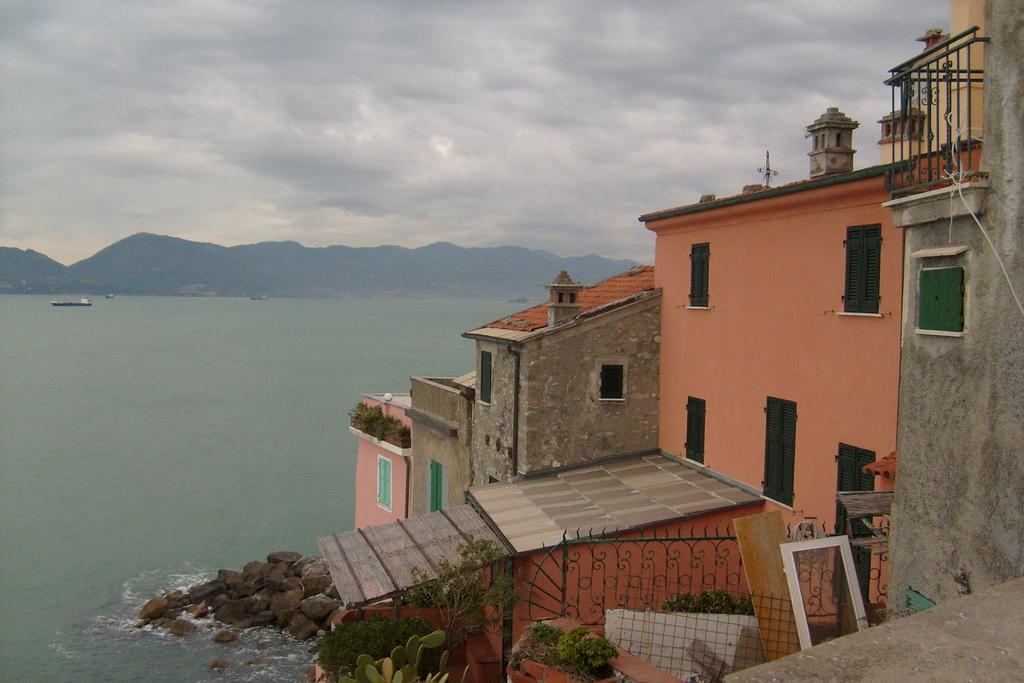 Il Casale Del Giglio Bed and Breakfast Santo Stefano di Magra Eksteriør billede
