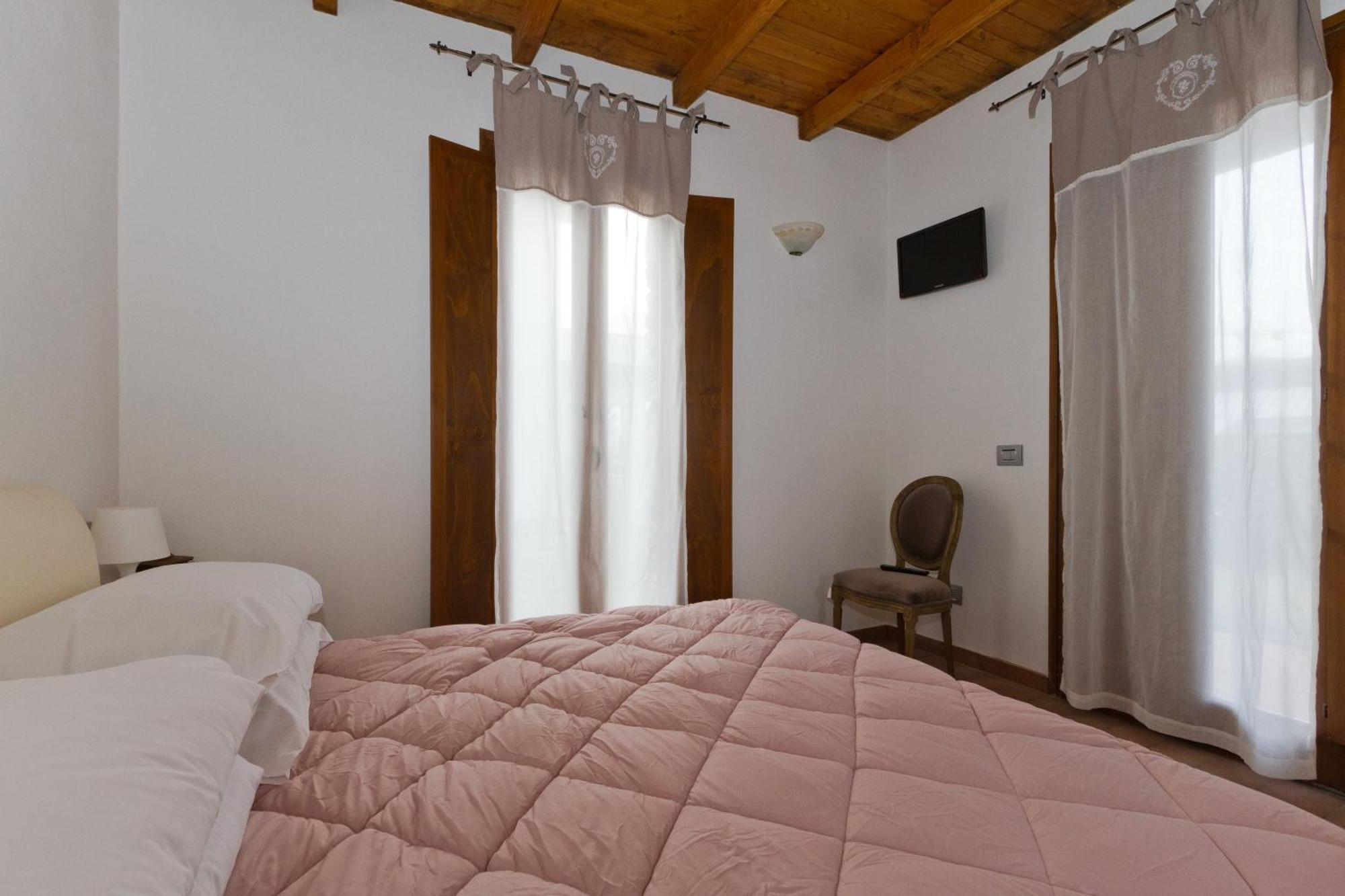 Il Casale Del Giglio Bed and Breakfast Santo Stefano di Magra Eksteriør billede